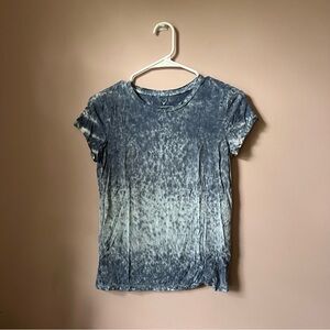 American Eagle Soft & Sexy Blue and White Washed Shortsleeve Tee